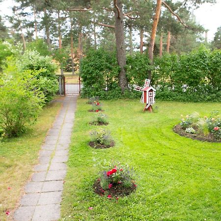 Lovely Nest In Nomme Tallin Exterior foto
